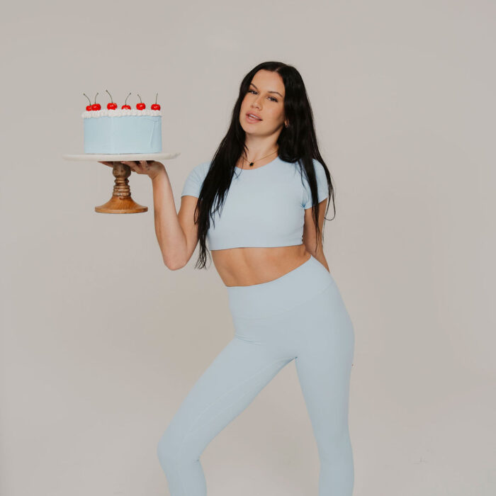 Cropped Perfomance Set